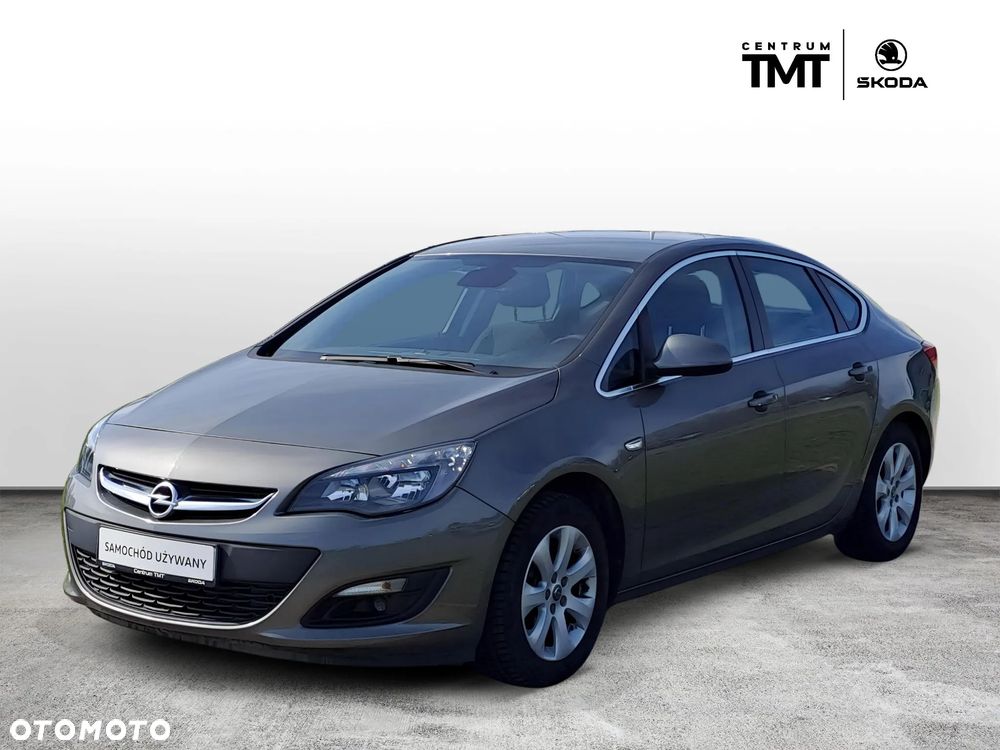 Opel Astra - 1