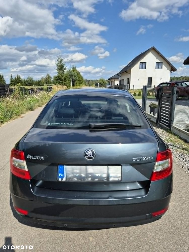 Skoda Octavia 2.0 TDI Style - 2