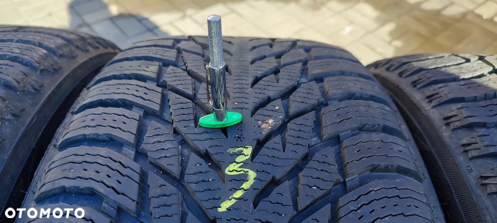 OPONY ZIMOWE 275/50R20 NOKIAN TYRES HAIKKAPELIITTA R3 SUV (4321) 8mm ZIMA 4 SZTUKI KOMPLET - 10