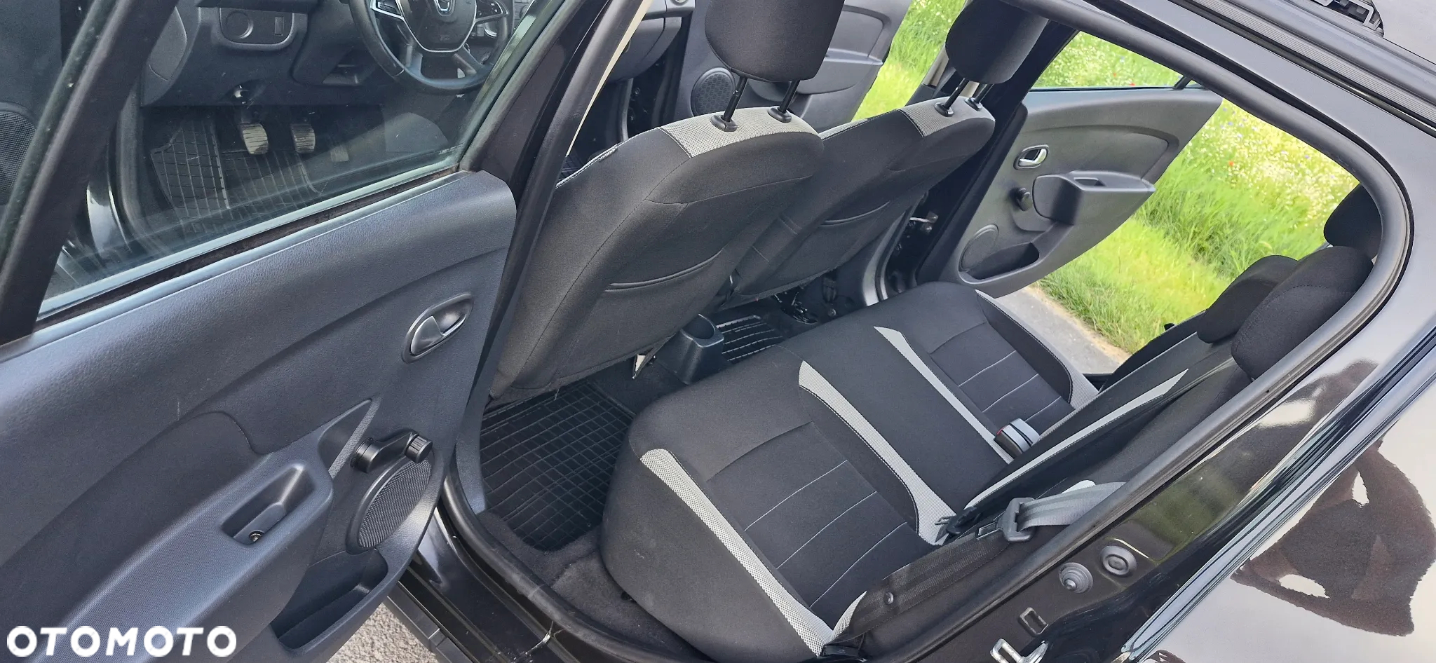 Dacia Sandero Stepway TCe 100 Prestige - 8
