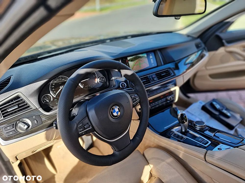 BMW Seria 5 520d Luxury Line sport - 25