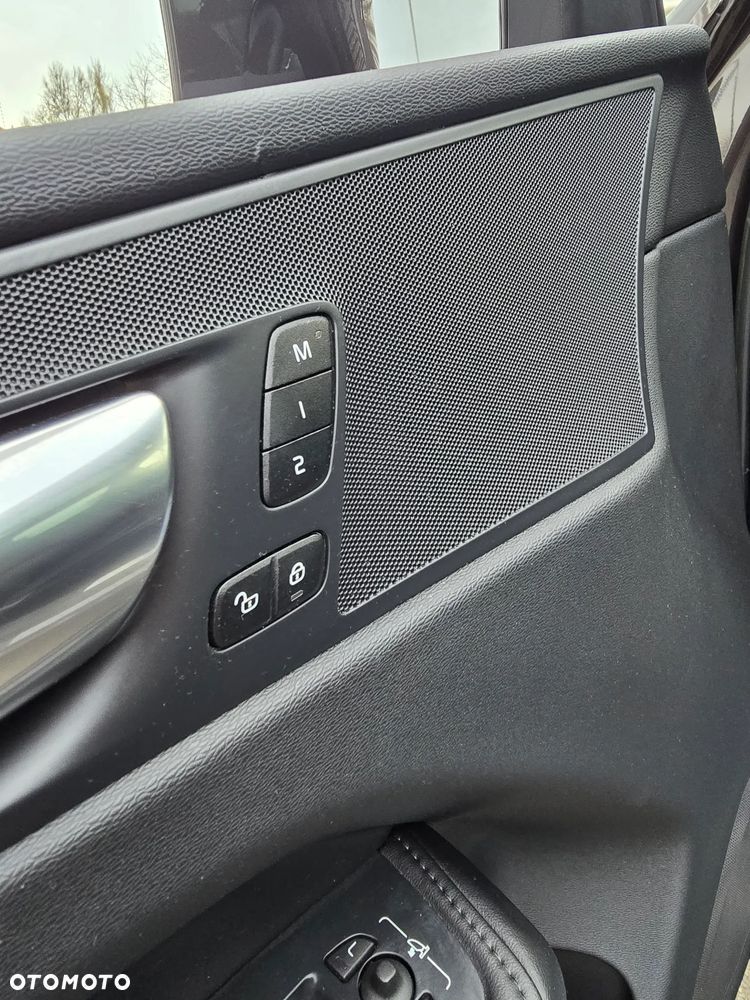 Volvo XC 60 D4 Geartronic Inscription - 12