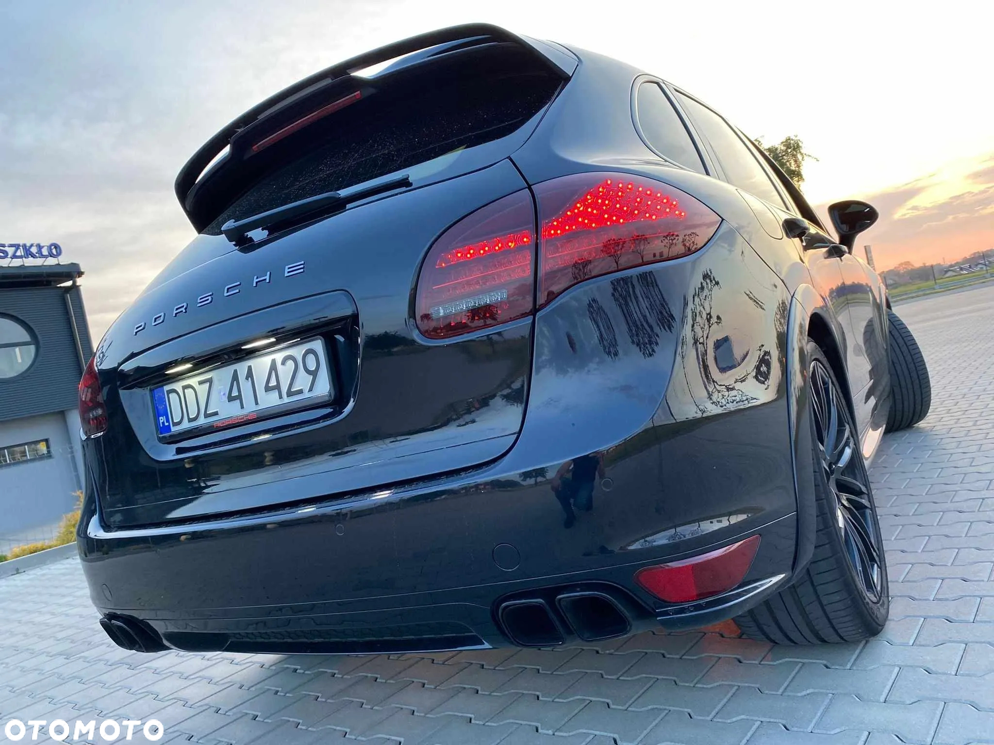 Porsche Cayenne Diesel Platinum Edition - 11