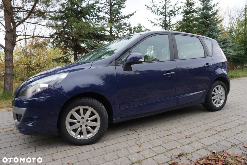 Renault Scenic 1.6 16V 110 Expression - 8