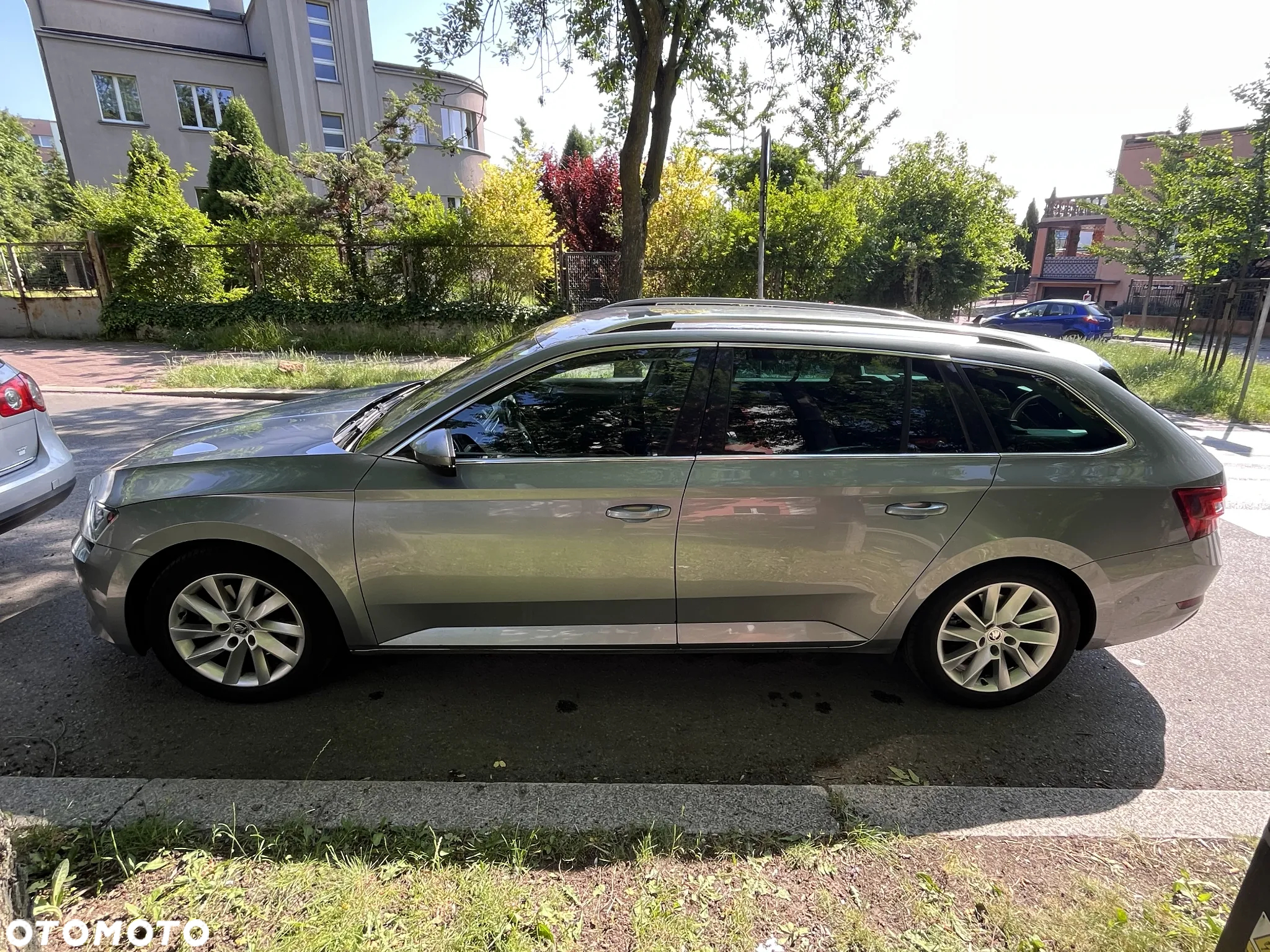 Skoda Superb 2.0 TDI Style - 6