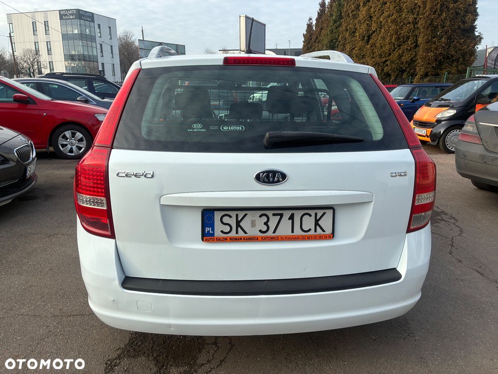 Kia Ceed 1.6 Crdi M - 5