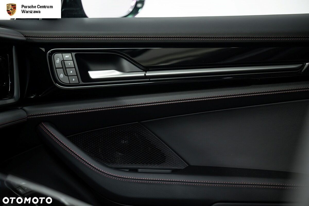 Porsche Panamera - 14