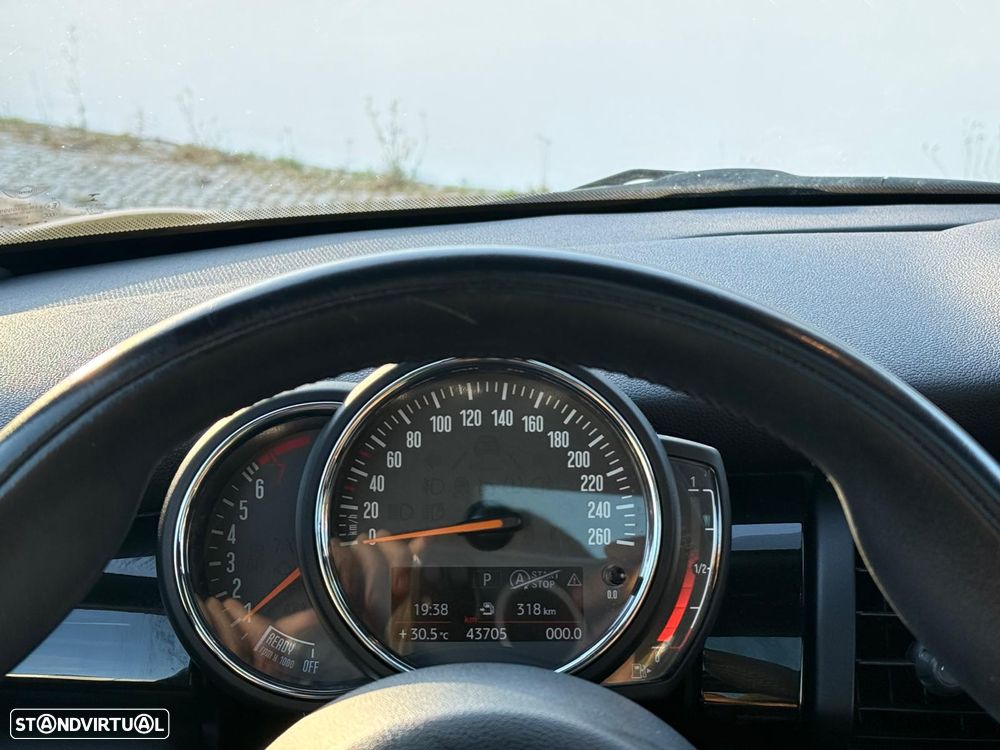 MINI 3 Portas Cooper Aut. - 42