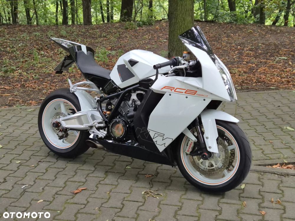 KTM RC 8 - 1