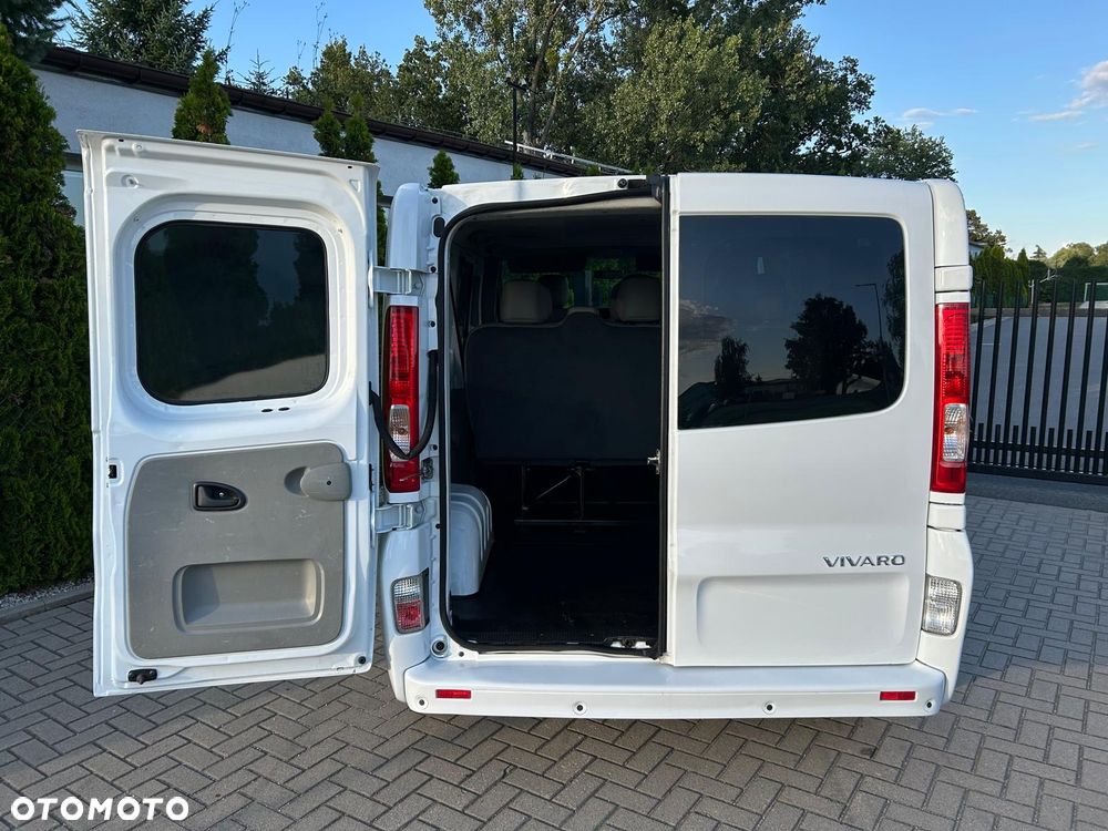 Renault Trafic Passenger L2H1 Expression - 17