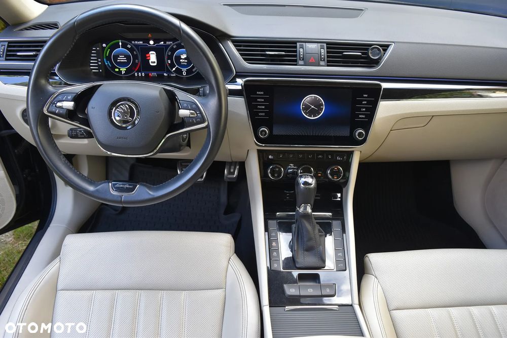 Skoda Superb 1.4 TSI Plug-In Hybrid L&K DSG - 14