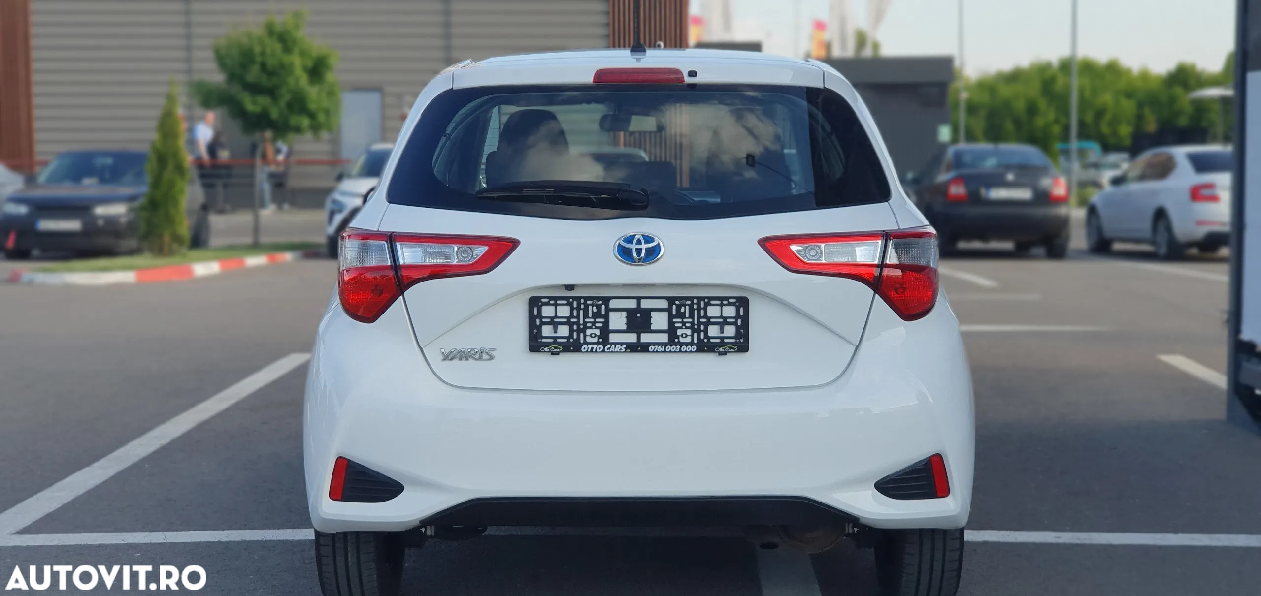 Toyota Yaris Hybrid 1.5 VVT-i Y20 Team Deutschland - 28