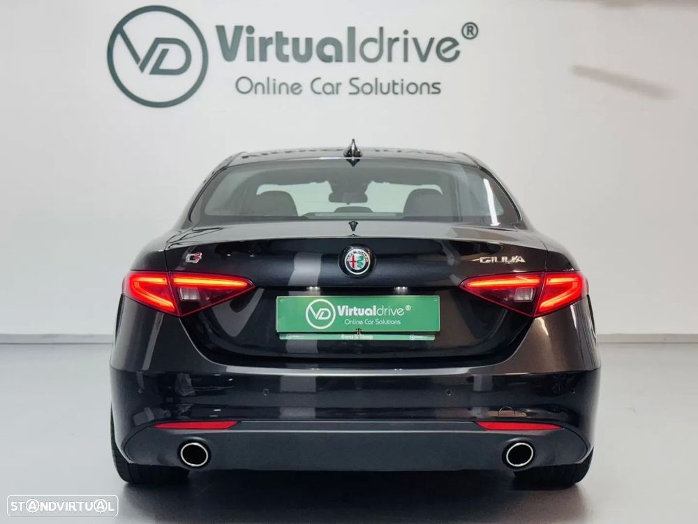 Alfa Romeo Giulia 2.2 D Super - 8