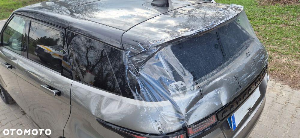 Land Rover Range Rover Evoque 2.0 D180 mHEV R-Dynamic - 11