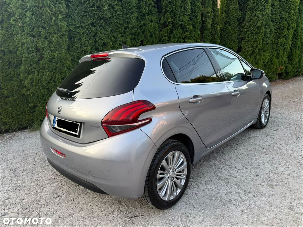 Peugeot 208 PureTech 110 Stop & Start EAT6 Allure - 27