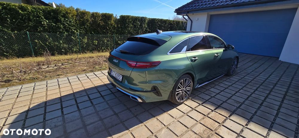 Kia ProCeed - 12