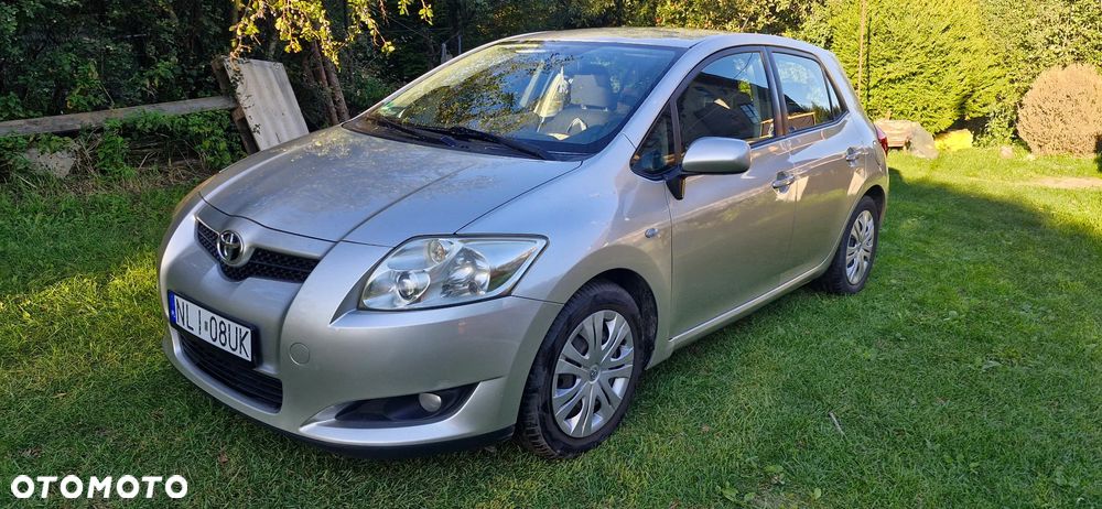 Toyota Auris 1.4 VVT-i Luna - 4