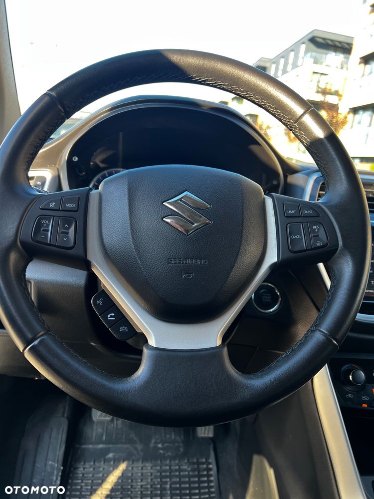 Suzuki SX4 S-Cross 1.0 T Premium - 16