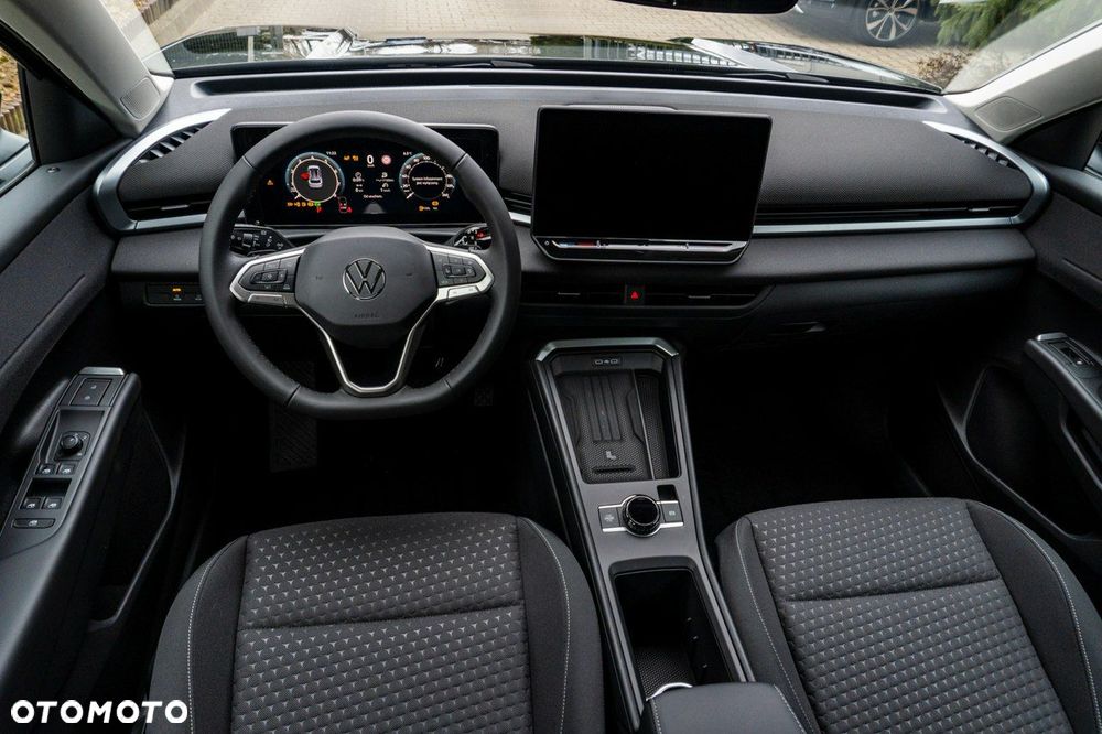 Volkswagen T-Roc - 22