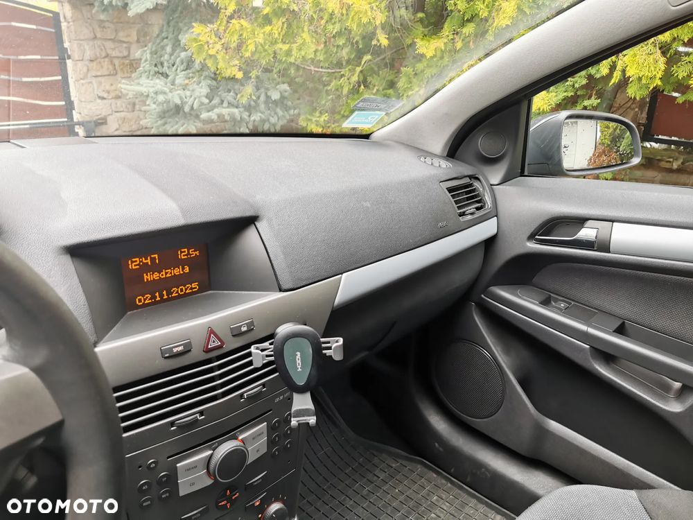 Opel Astra - 10