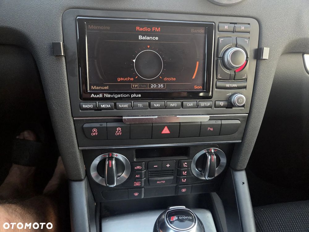 Audi A3 Sportback 1.6 TDI DPF S tronic S line Sportpaket - 14