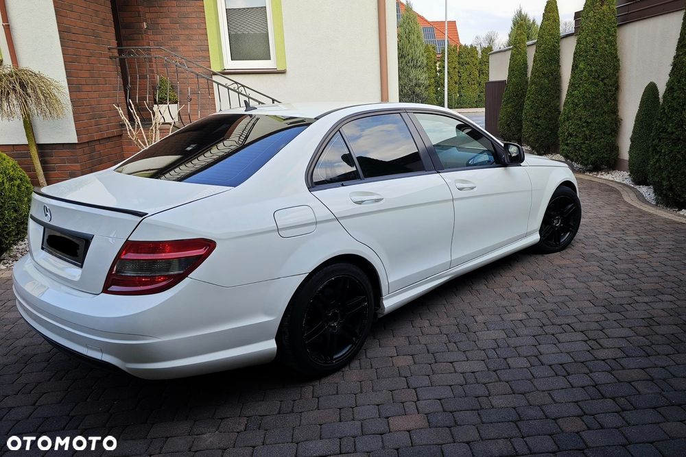 Mercedes-Benz Klasa C 180 Kompressor Classic - 7