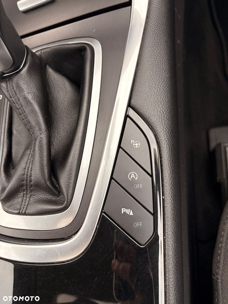 Ford S-Max 2.0 TDCi Titanium PowerShift - 17