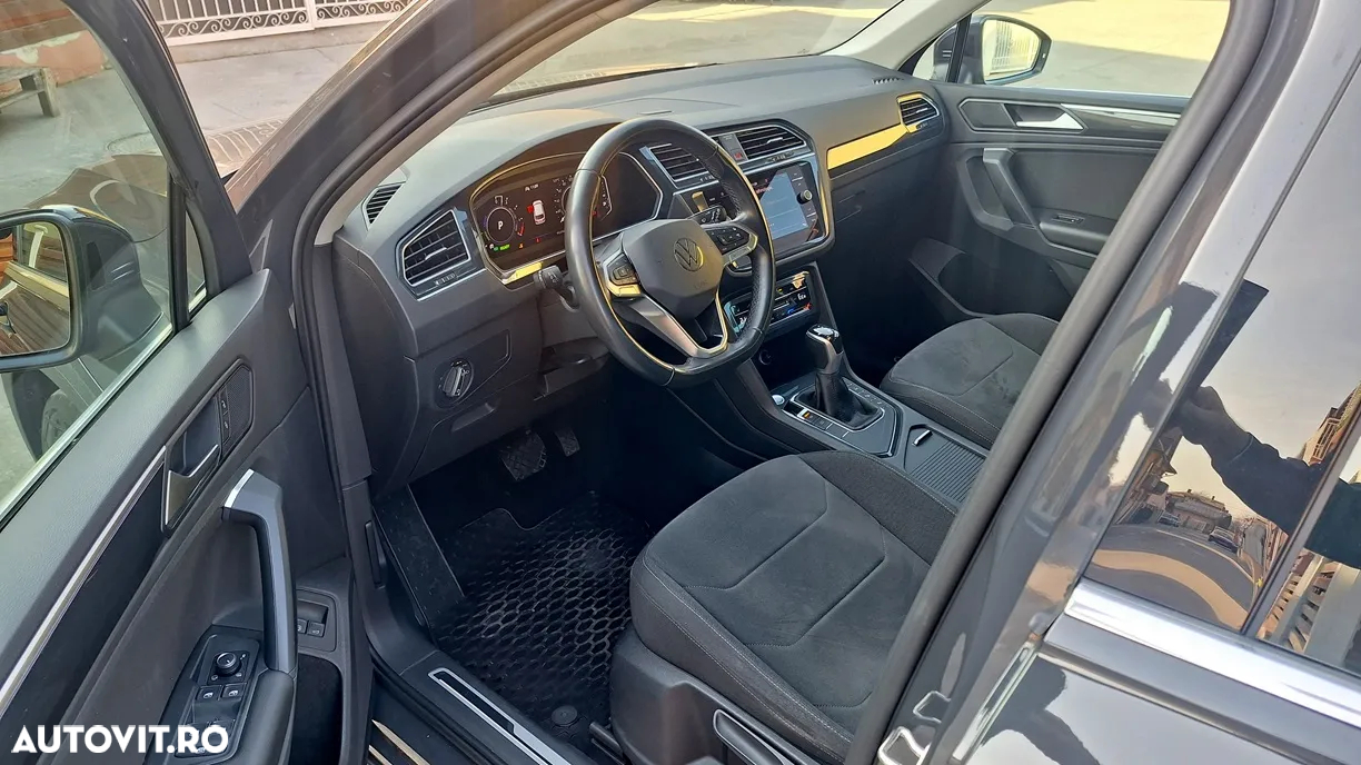 Volkswagen Tiguan 1.4 eHybrid OPF Elegance - 9