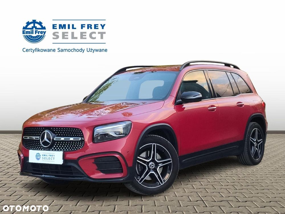 Mercedes-Benz GLB - 1