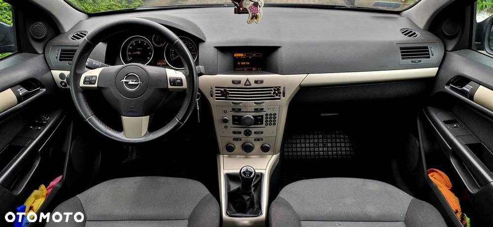 Opel Astra - 13