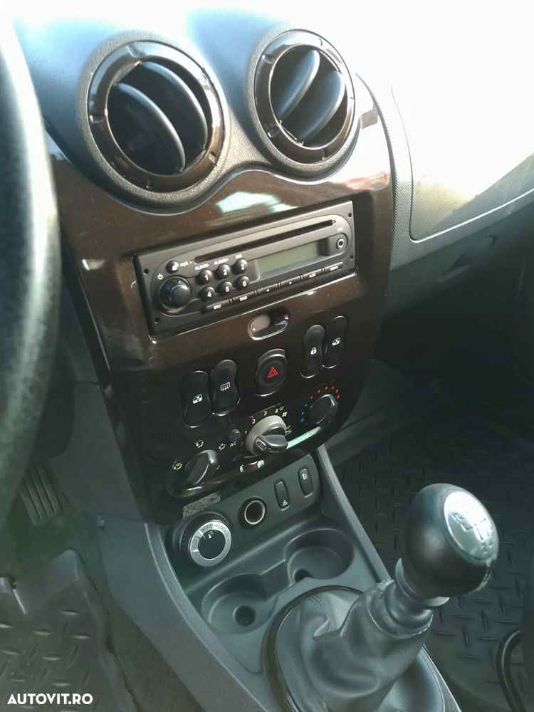 Dacia Duster 1.5 dCi 4x4 Laureate - 36