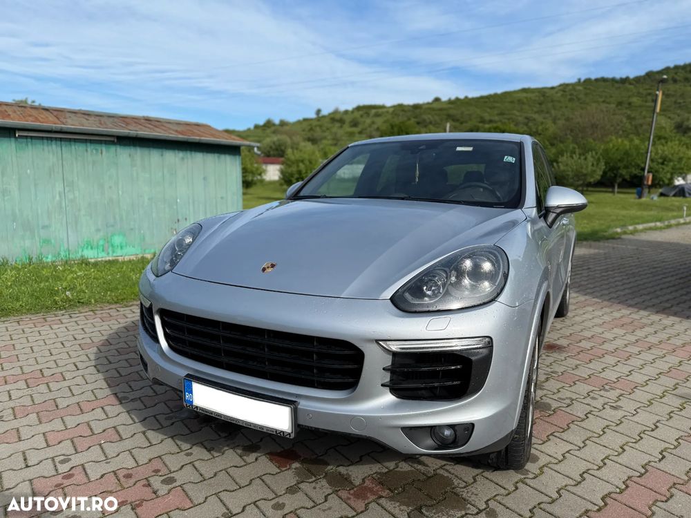 Porsche Cayenne Diesel Tiptronic S - 2