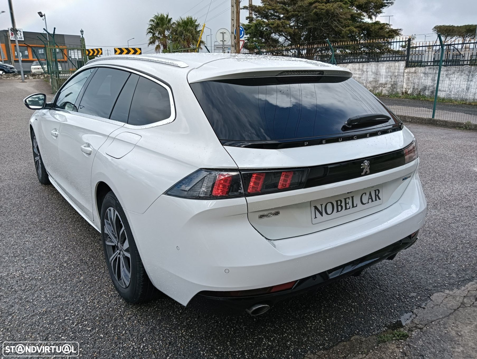 Peugeot 508 SW 1.6 Hybrid Allure Pack e-EAT8 - 6