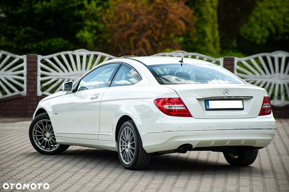 Mercedes-Benz Klasa C 180 BlueEFFICIENCY - 13