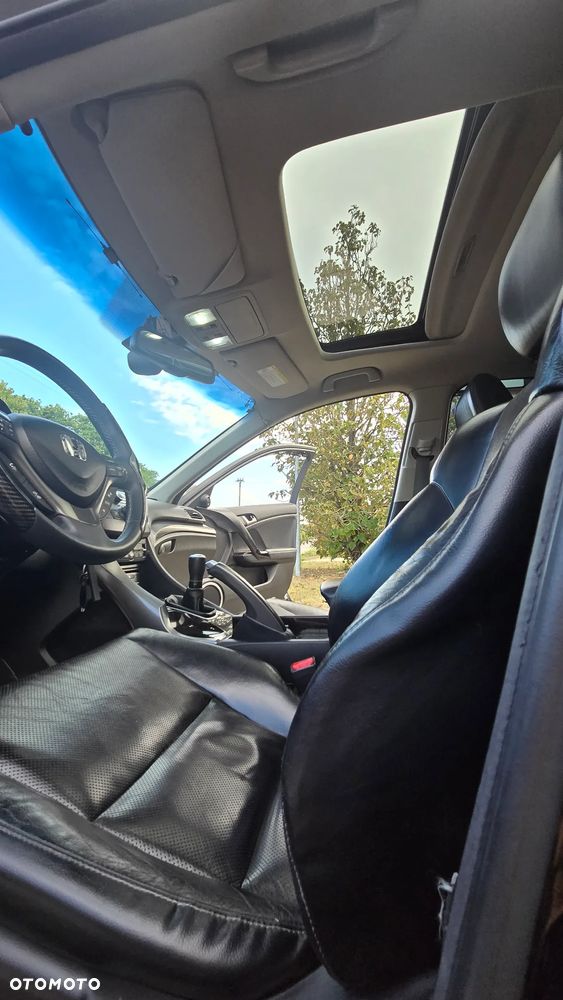 Honda Accord 2.0 Executive - 7