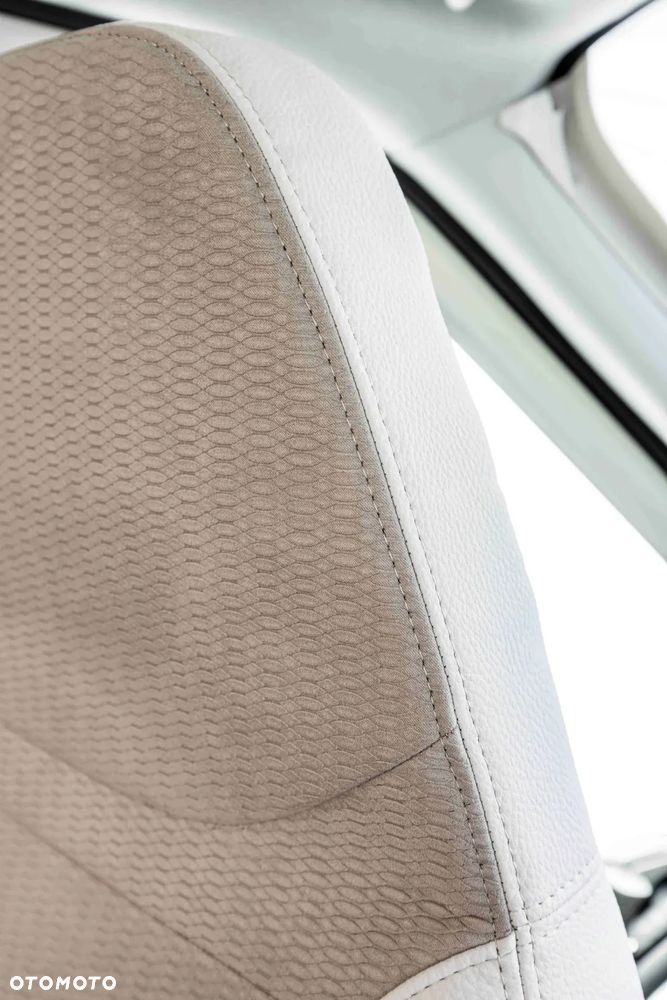 Ford Elnagh Baron Compact 539 - 16