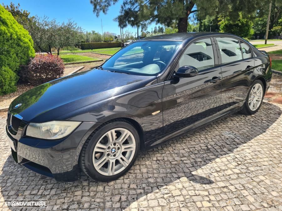 BMW 320 d Sport - 1