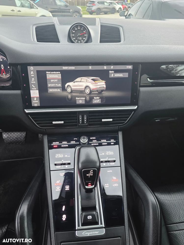 Porsche Cayenne Tiptronic S Platinum Edition - 13