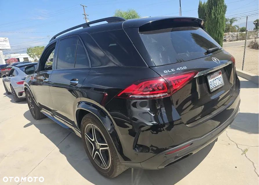 Mercedes-Benz GLE 450 4Matic 9G-TRONIC AMG Line - 5