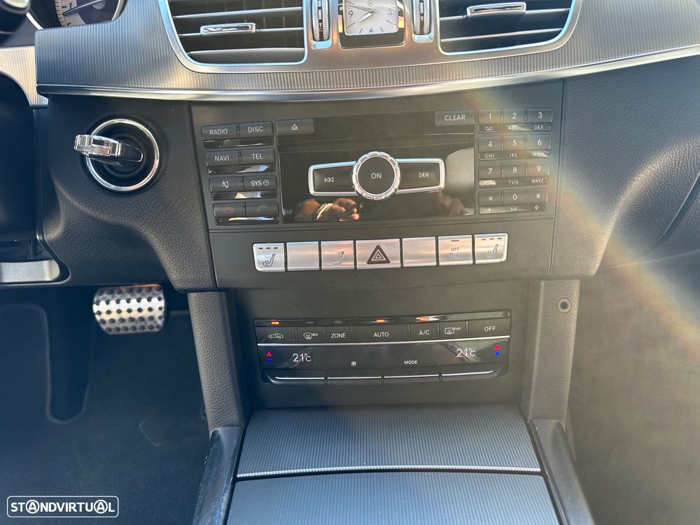Mercedes-Benz E 300 Bluetec Hybrid Avantgarde - 20