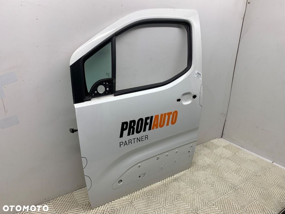 DRZWI LEWY PRZÓD  PEUGEOT PARTNER Nadwozie pełne/minivan (K9) 2018 - 2022 1.5 BlueHDi 100 75 kW - 3