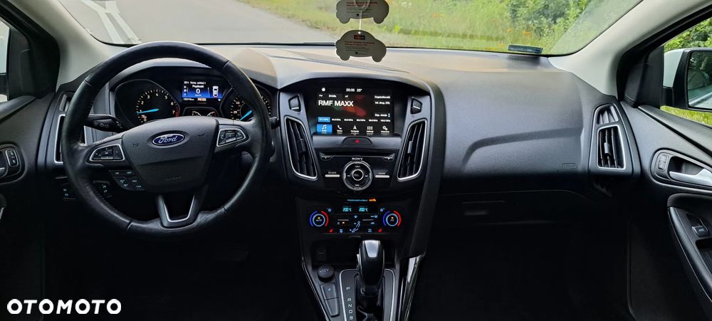 Ford Focus - 11