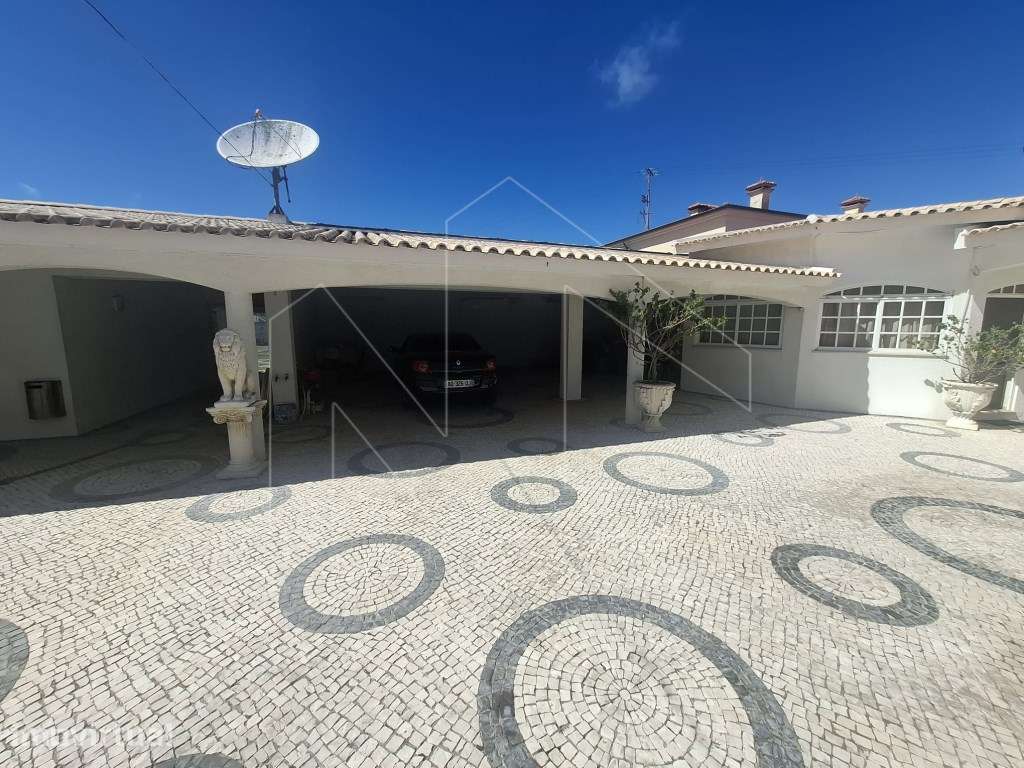 Moradia T6 - Gafanha da Nazaré - Grande imagem: 2/22
