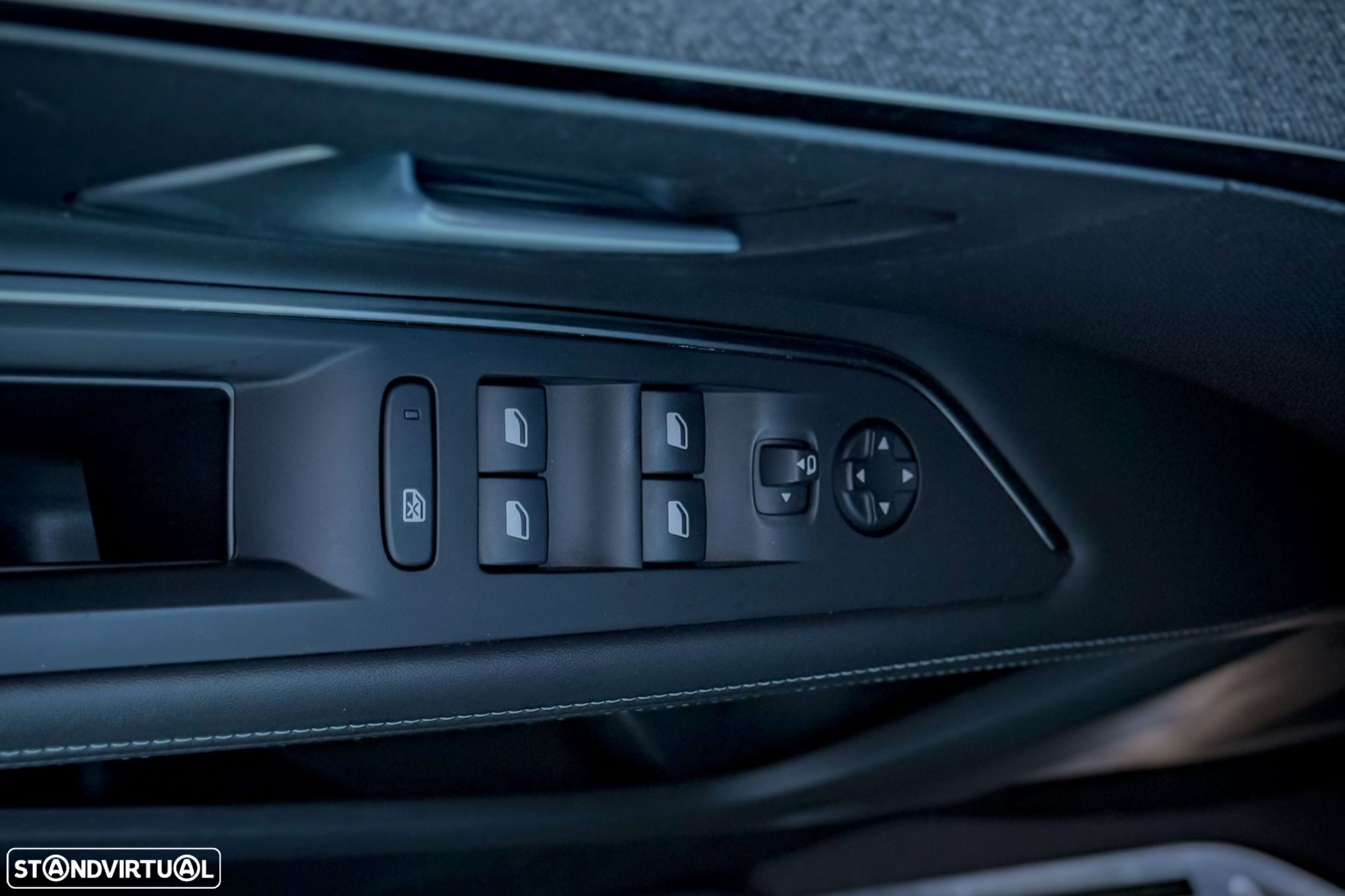 Peugeot 3008 1.2 PureTech Allure - 25