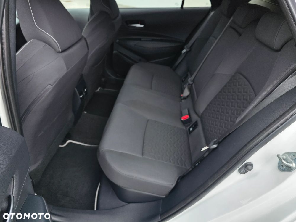 Toyota Corolla 1.8 Hybrid Comfort - 23