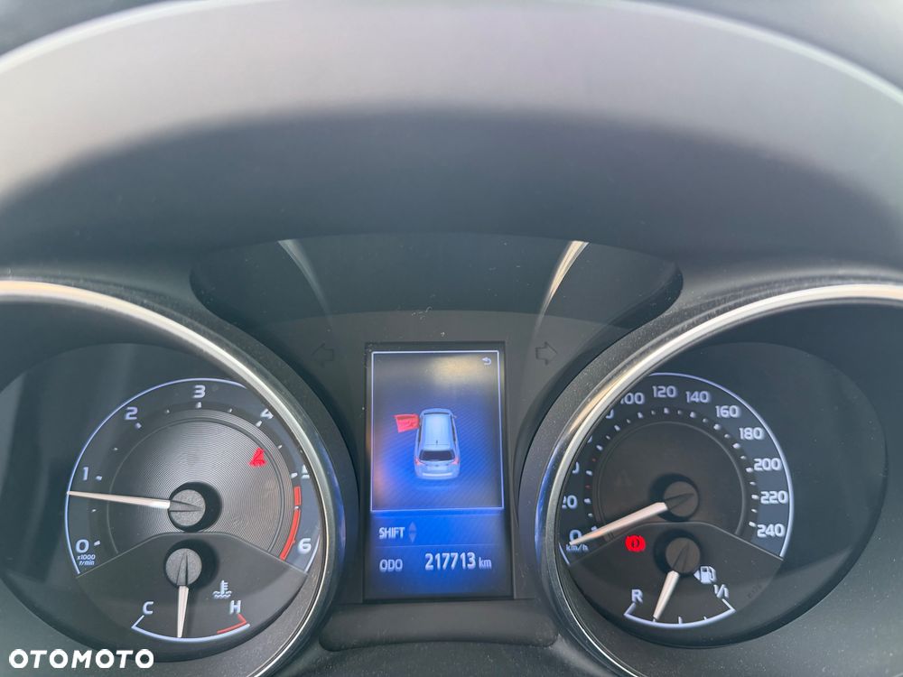 Toyota Auris 1.4 D-4D Premium - 16