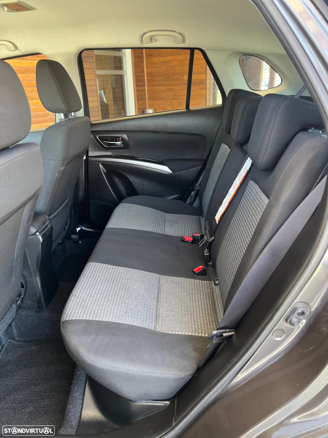Suzuki S-Cross - 5
