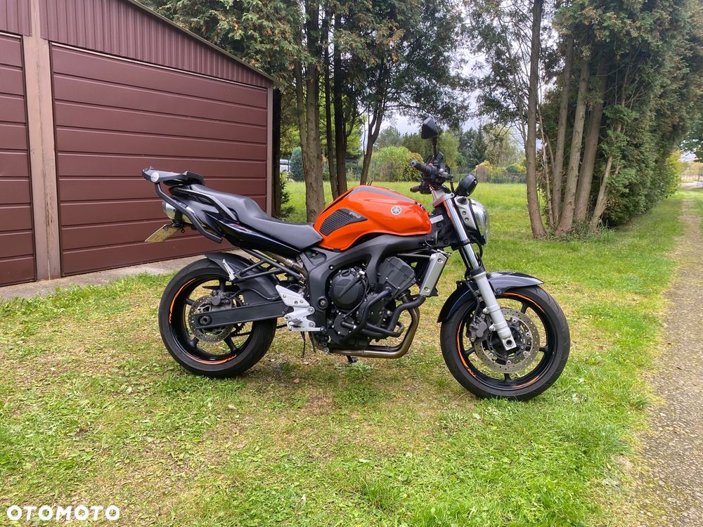 Yamaha FZ6 - 3