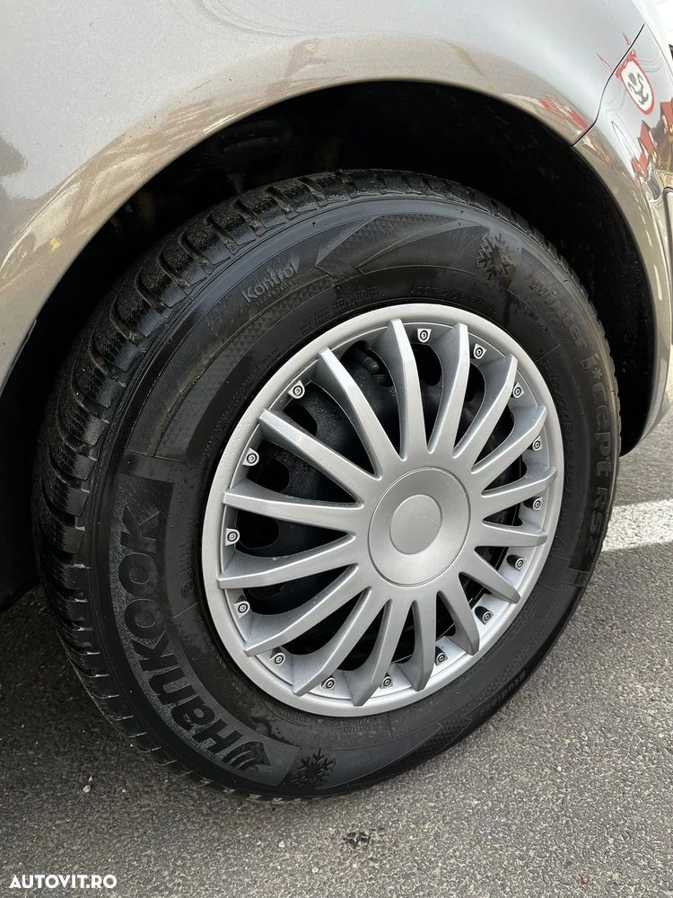 Opel Corsa 1.4 16V Satellite - 13