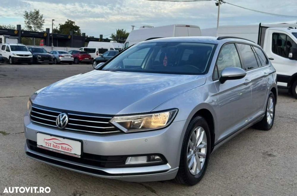 Volkswagen Passat - 2